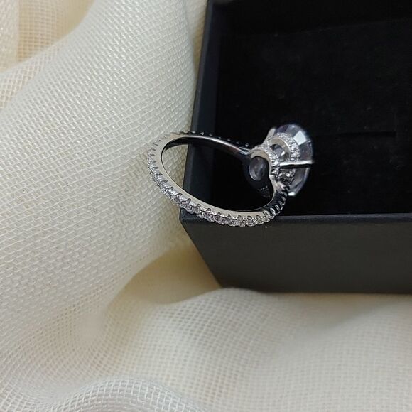 ⭐5 Carat Simulated Diamond Oval Sterling Silver Engagement Ring - Picture 8 of 9